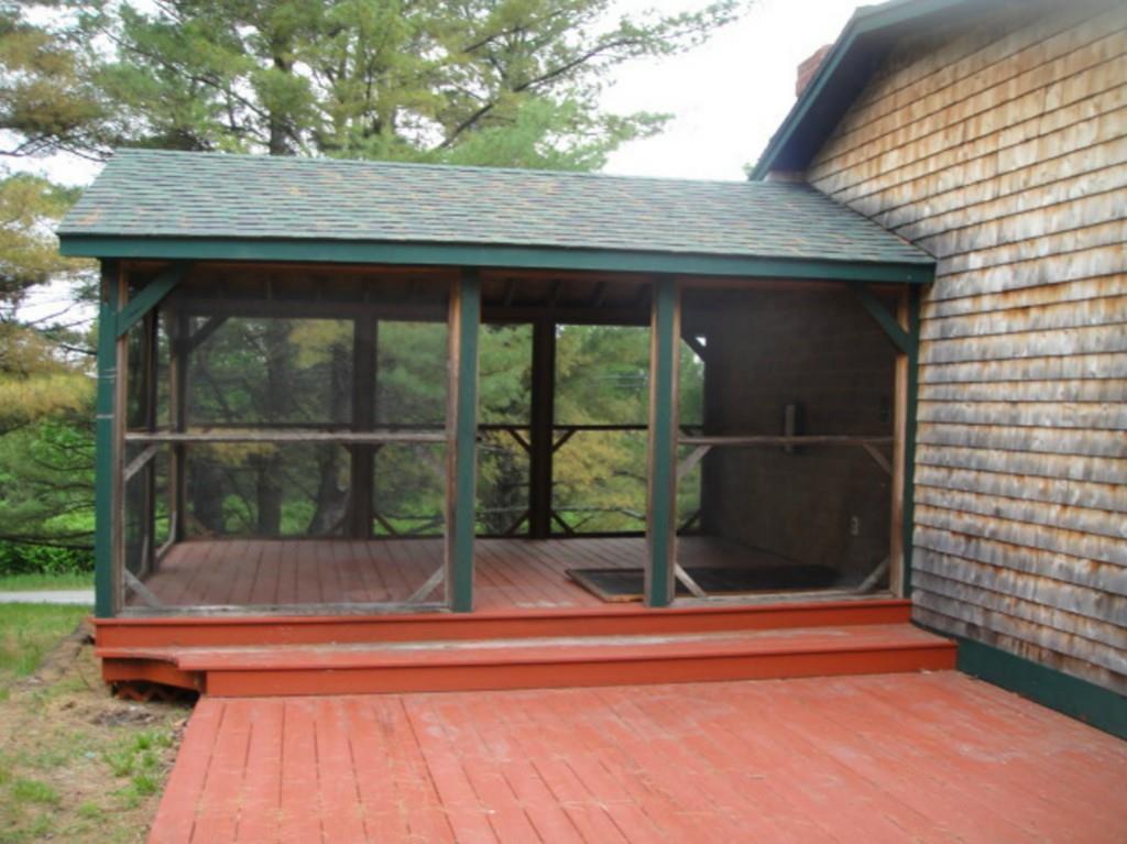 635 Dover Road Dexter, ME 04930 - Photo 4 of 17 Photo