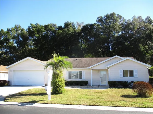 $250,000 | 14652 Southwest 112th Circle, Dunnellon, FL 34432