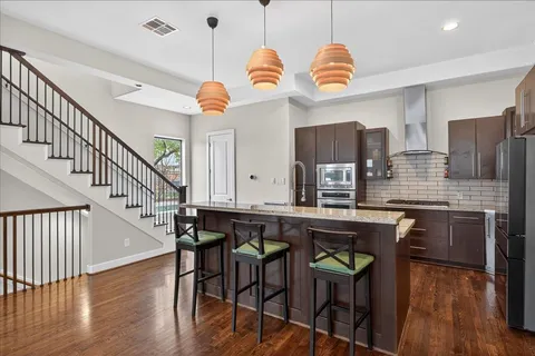 $499,999 | 4608 Nett Street, Unit C, Houston, TX 77007