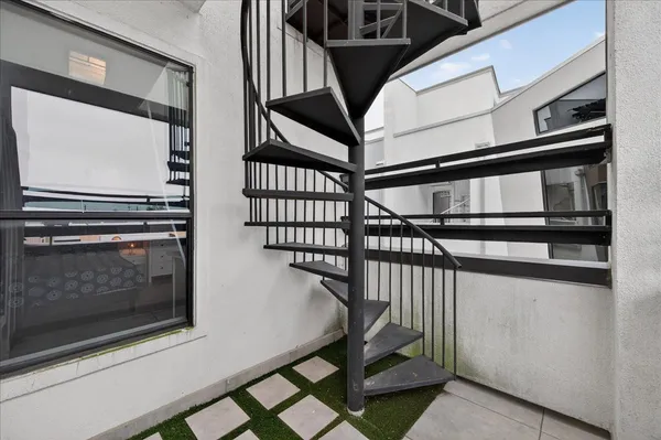 $499,999 | 4608 Nett Street, Unit C, Houston, TX 77007