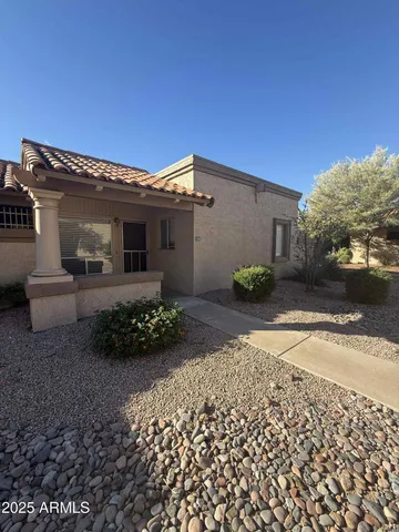 $1,645 | 99 North Cooper Road, Unit 124, Chandler, AZ 85225