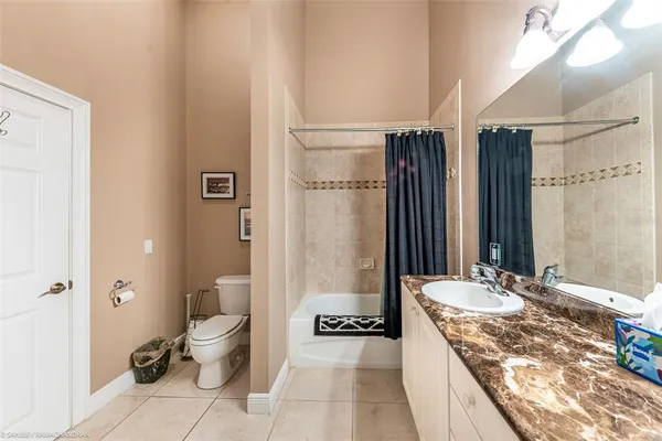 $4,000 | 3228 Purple Martin Drive, Unit 125, Punta Gorda, FL 33950