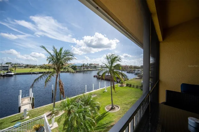 $4,000 | 3228 Purple Martin Drive, Unit 125, Punta Gorda, FL 33950