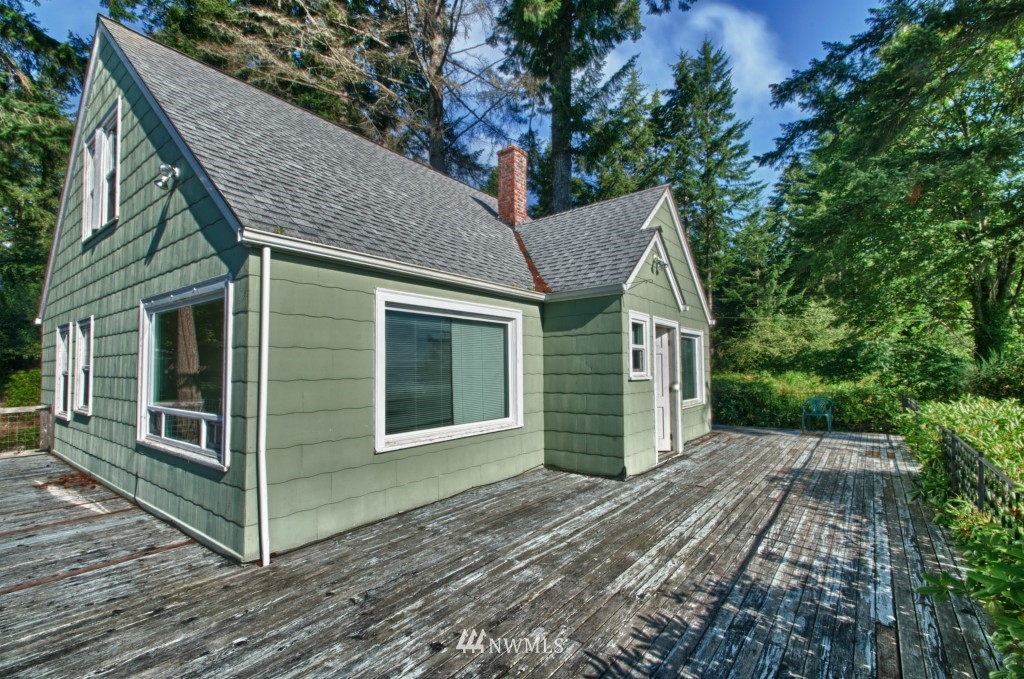 4360 East Grapeview Loop Road Grapeview, WA 98546 - Photo 13 of 15 Gallery Image 13