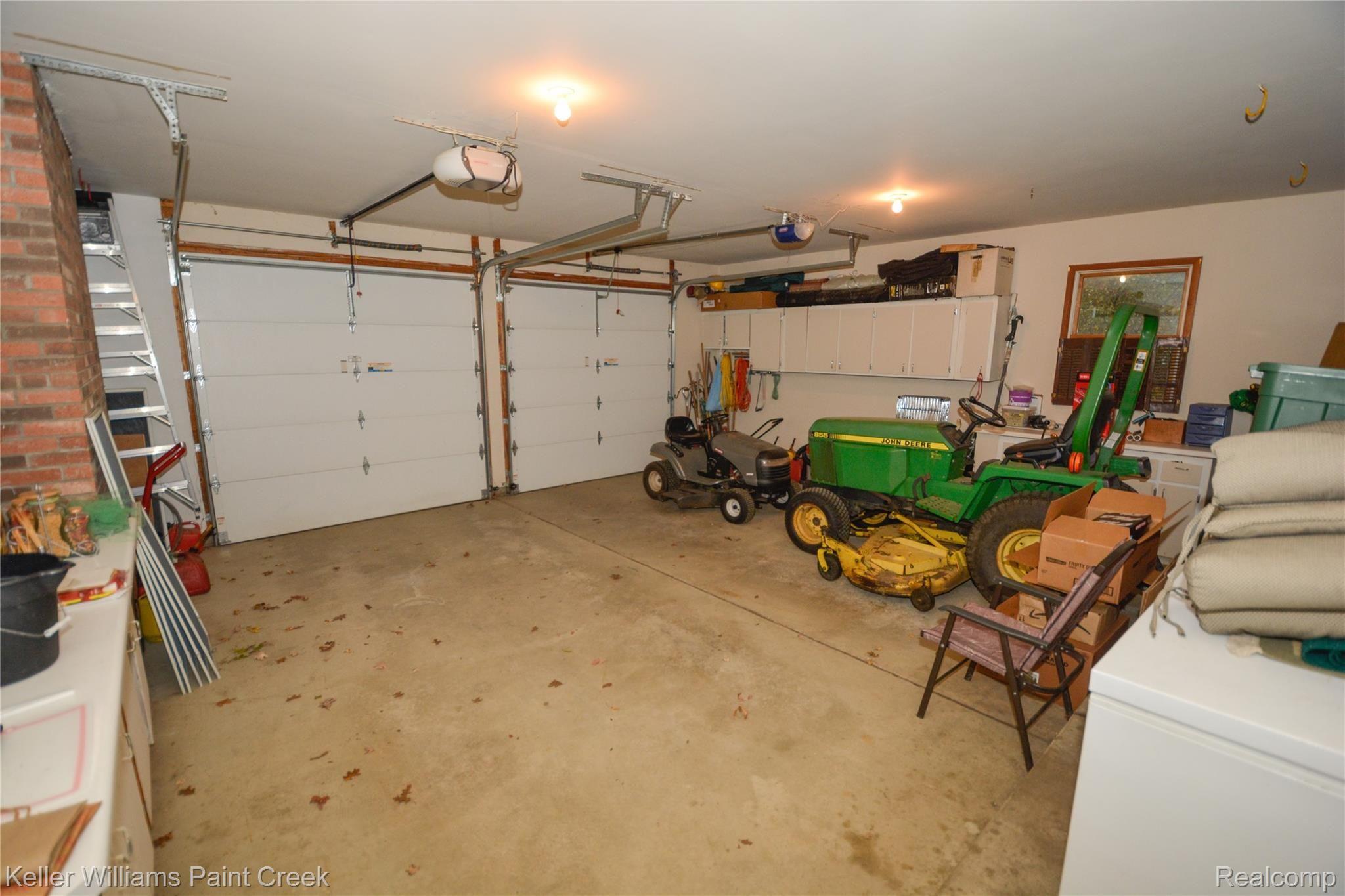 3152 Curtis Road Leonard, MI 48367 - Photo 36 of 36 Garage01.jpg