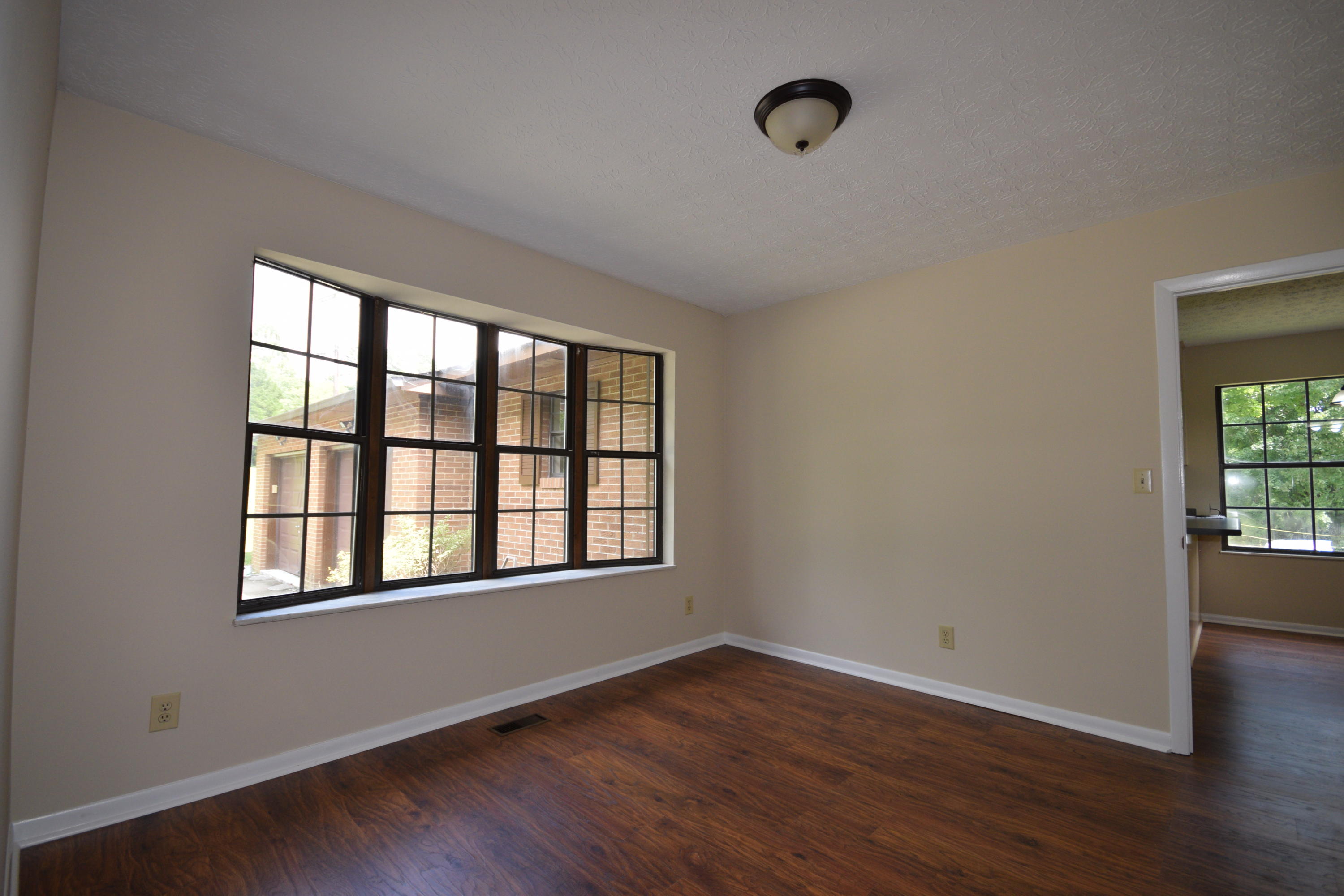 7113 Regency Road Knoxville, TN 37931 - Photo 9 of 20 DSC_2242