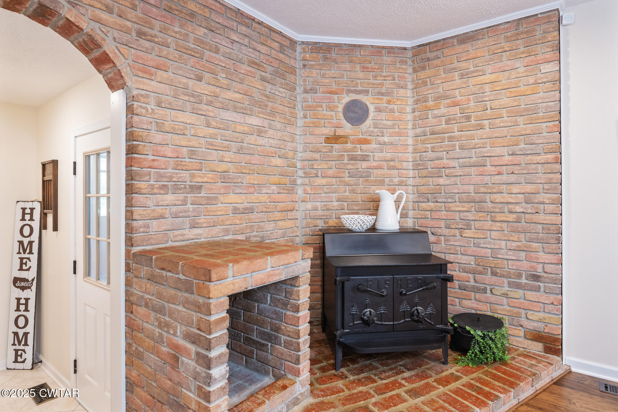 105 Center Hill-Wright Road Reagan, TN 38368 - Photo 16 of 42 a bathroom with a sink and a potted plant