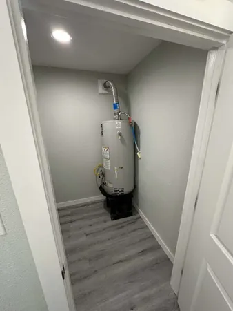 $2,550 | 1912 Gentry Street, Houston, TX 77009