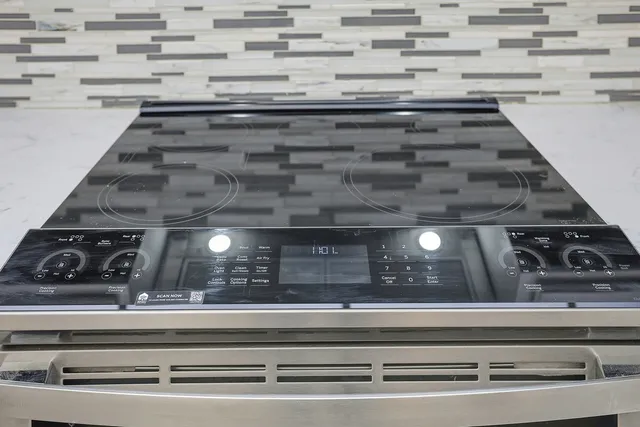 $255,000 | 375 Plum Creek Drive, Unit 501, Wheeling, IL 60090