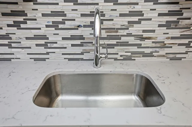 $255,000 | 375 Plum Creek Drive, Unit 501, Wheeling, IL 60090