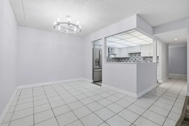 $255,000 | 375 Plum Creek Drive, Unit 501, Wheeling, IL 60090