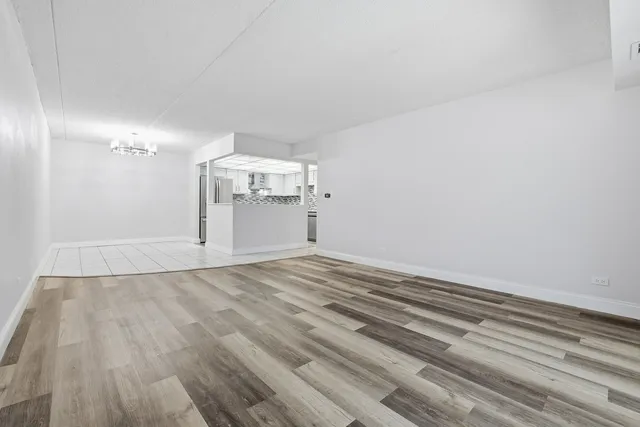 $255,000 | 375 Plum Creek Drive, Unit 501, Wheeling, IL 60090