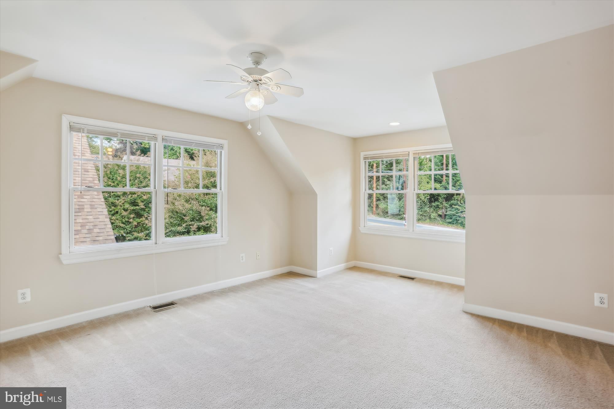 9812 Capitol View Avenue Silver Spring, MD 20910 - Photo 37 of 82 Gallery Image 37