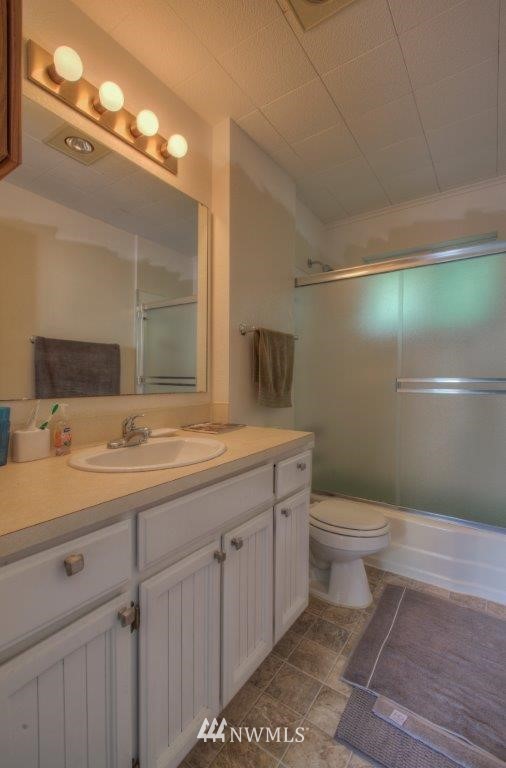 11725 Southeast Petrovitsky Road Renton, WA 98058 - Photo 23 of 25 Gallery Image 23