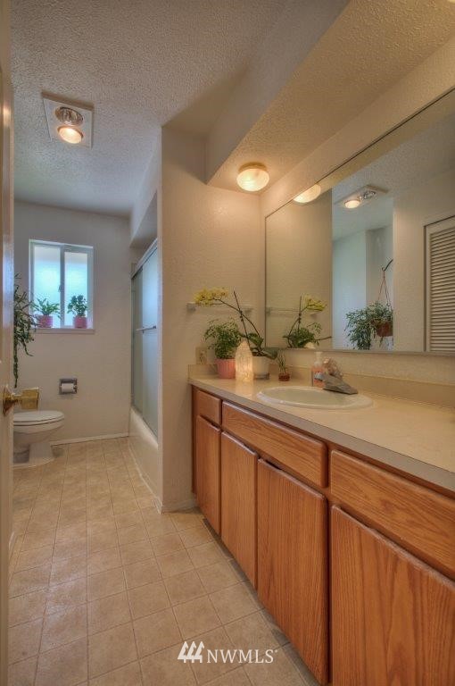 11725 Southeast Petrovitsky Road Renton, WA 98058 - Photo 9 of 25 Gallery Image 9