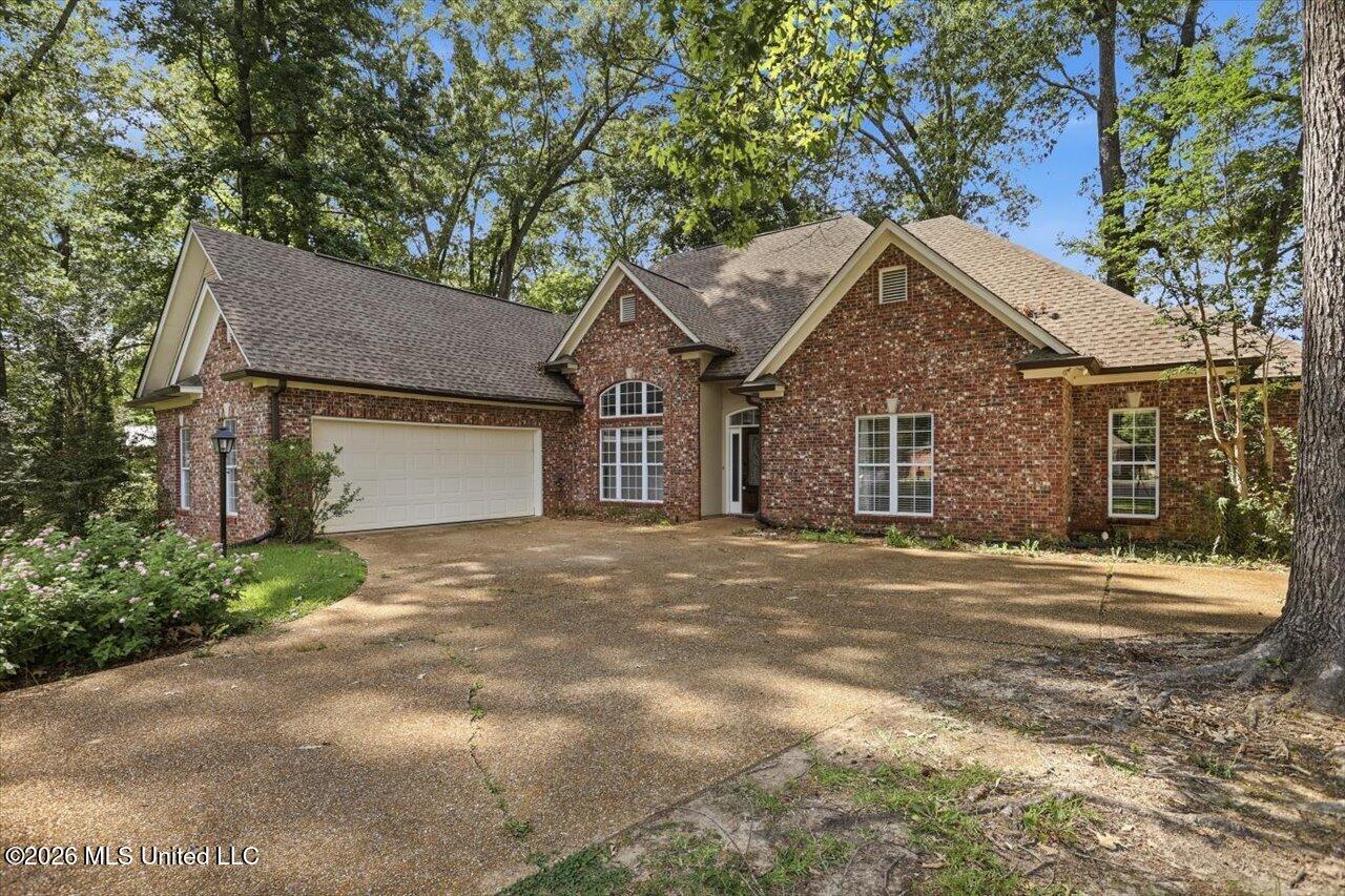 117 Trace Ridge Drive Clinton, MS 39056 - Photo 2 of 40 02-117 Trace Ridge Dr _ Hometoursms.com