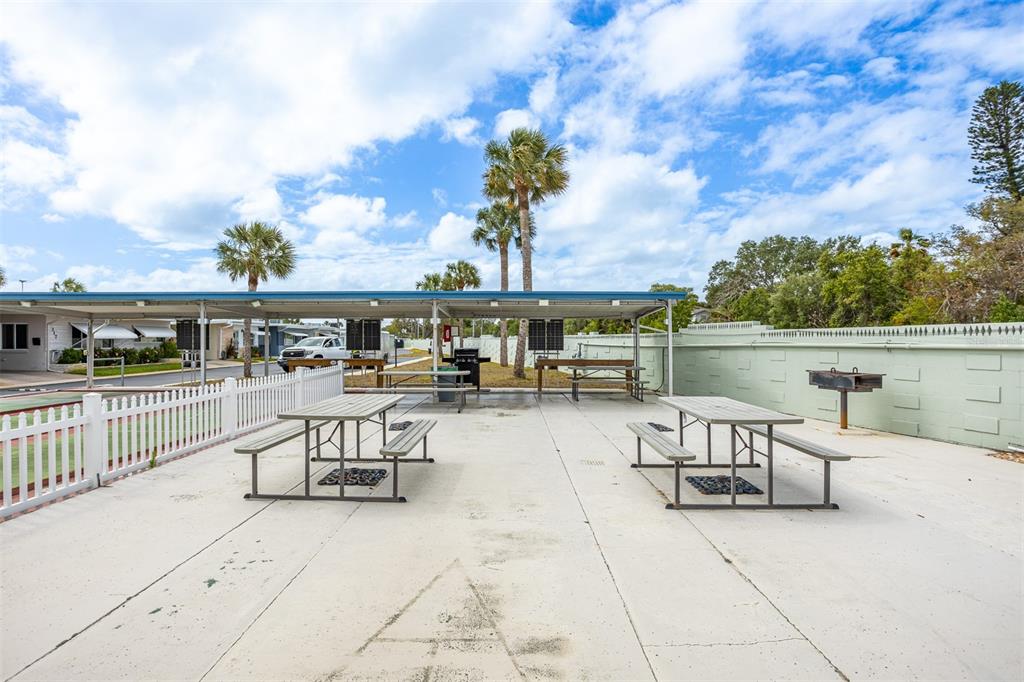 250 Rosery Road Northwest, Unit 298 Largo, FL 33770 - Photo 29 of 38
