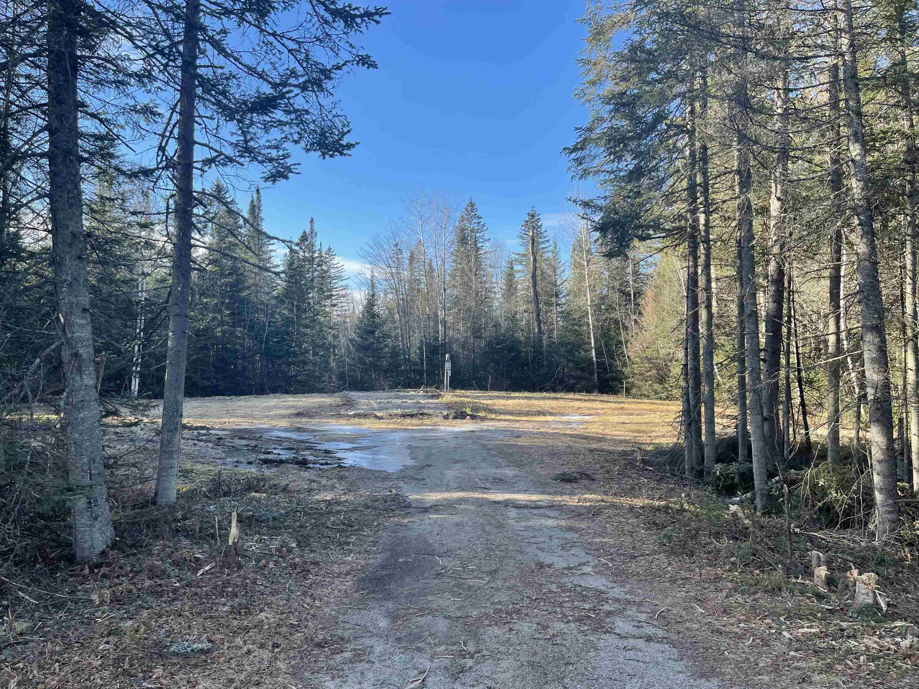 547 Lancaster Road Whitefield, NH 03598 - Photo 1 of 18