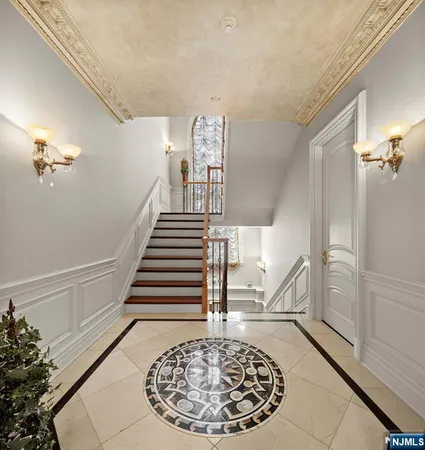 $4,799,000 | 117 Truman Drive, Cresskill, NJ 07626