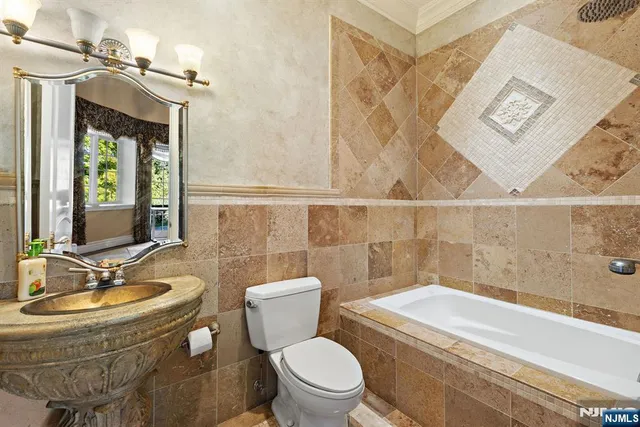 $4,998,000 | 117 Truman Drive, Cresskill, NJ 07626