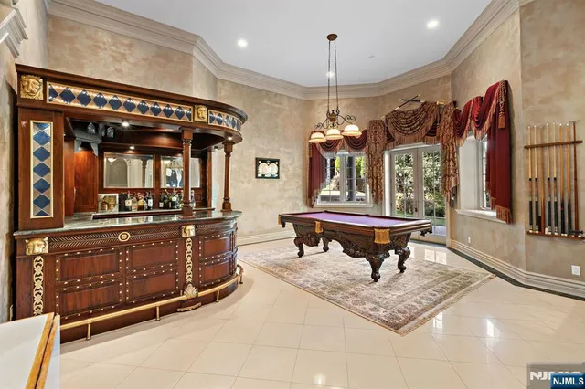 $4,998,000 | 117 Truman Drive, Cresskill, NJ 07626