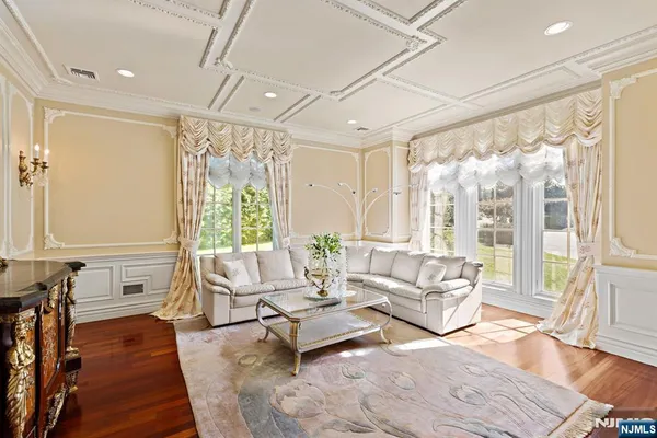 $4,799,000 | 117 Truman Drive, Cresskill, NJ 07626