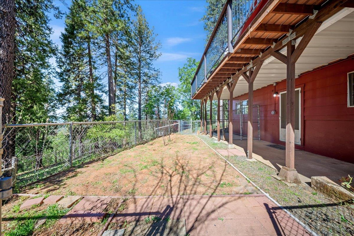 21465 Mason Road Colfax, CA 95713 - Photo 21 of 33 a view of backyard with green space