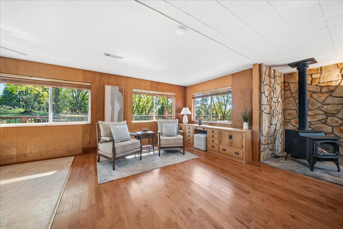 21465 Mason Road Colfax, CA 95713 - Photo 5 of 33 a living room with furniture and a large window