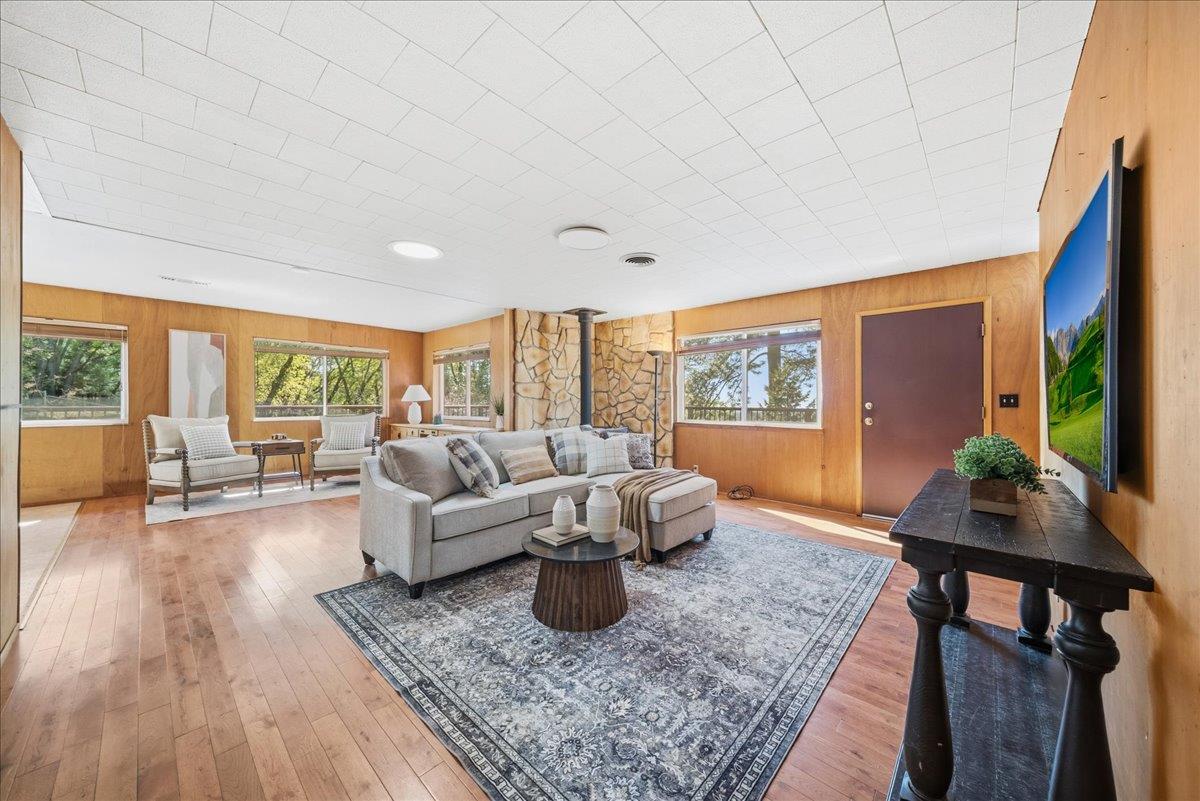 21465 Mason Road Colfax, CA 95713 - Photo 6 of 33 a living room with furniture and a large window