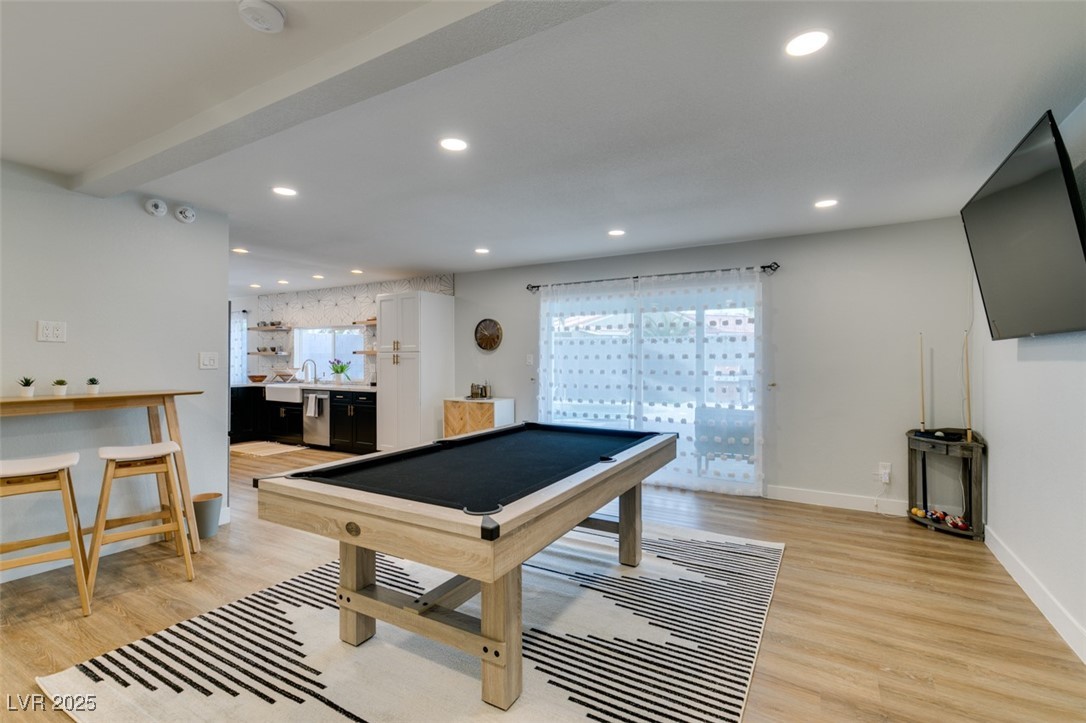 2000 Springview Drive Las Vegas, NV 89146 - Photo 8 of 29