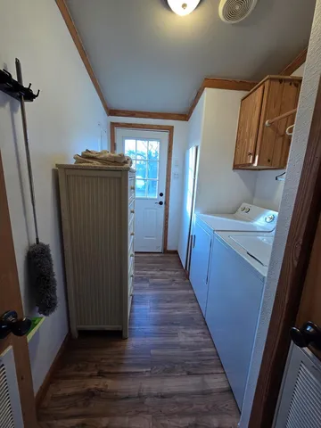 $2,400 | 708 C Town Creek Road, Kerrville, TX 78028