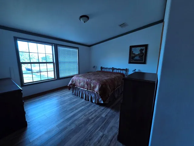 $2,400 | 708 C Town Creek Road, Kerrville, TX 78028