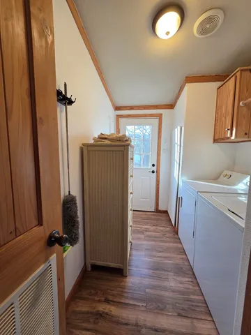 $2,400 | 708 C Town Creek Road, Kerrville, TX 78028