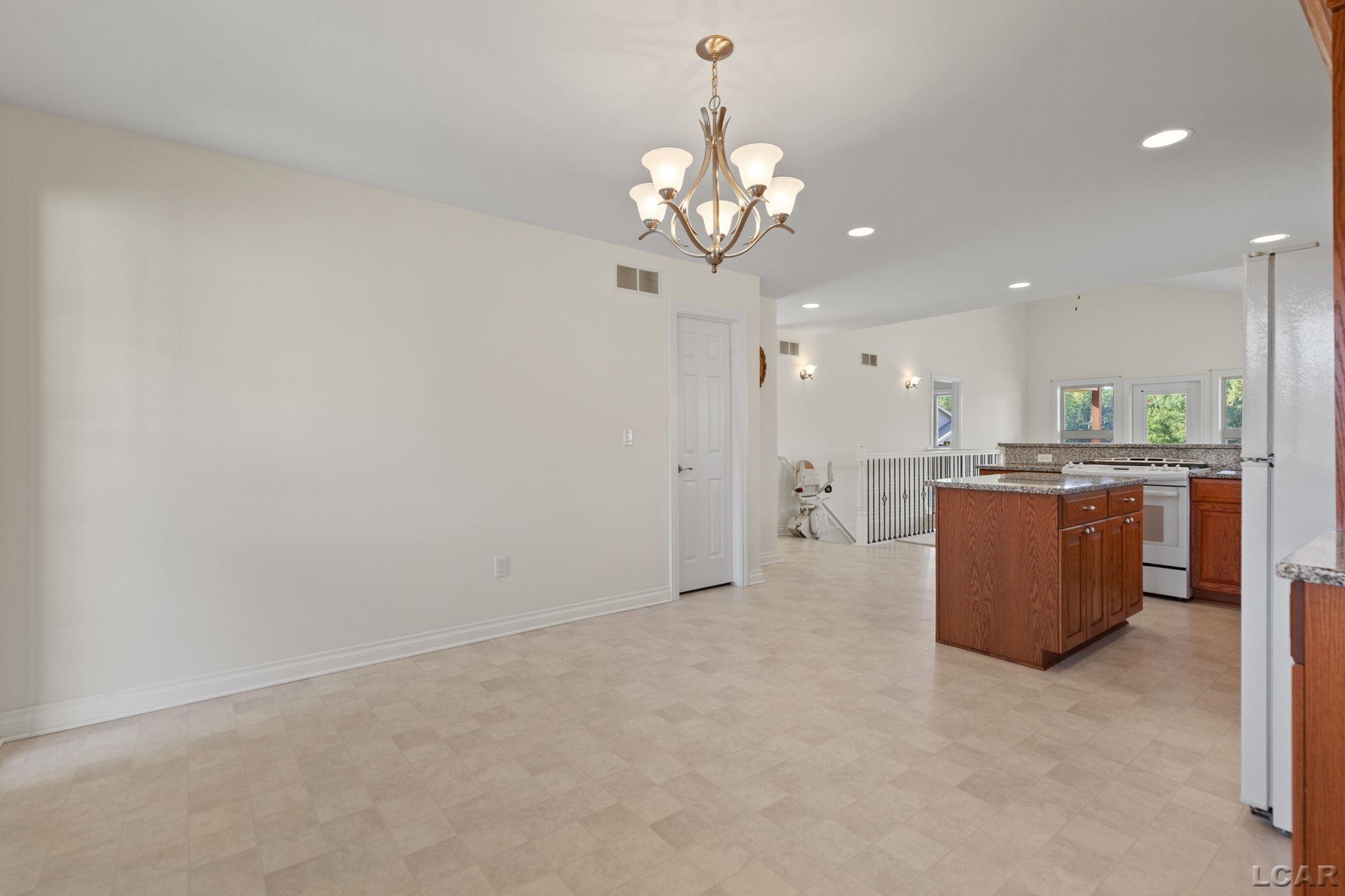 1017 Ridgeview Drive Tecumseh, MI 49286 - Photo 6 of 47