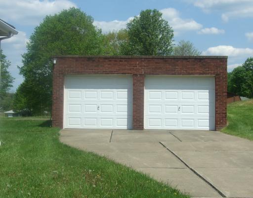 562 Paris Colliers Road Burgettstown, PA 15021 - Photo 3 of 12 Exterior Front.