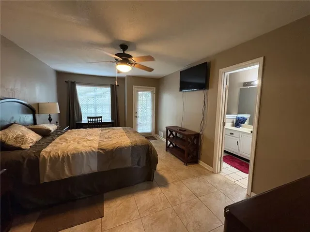 $1,825 | 1104 Audubon Trace, Unit 1104, Jefferson, LA 70121