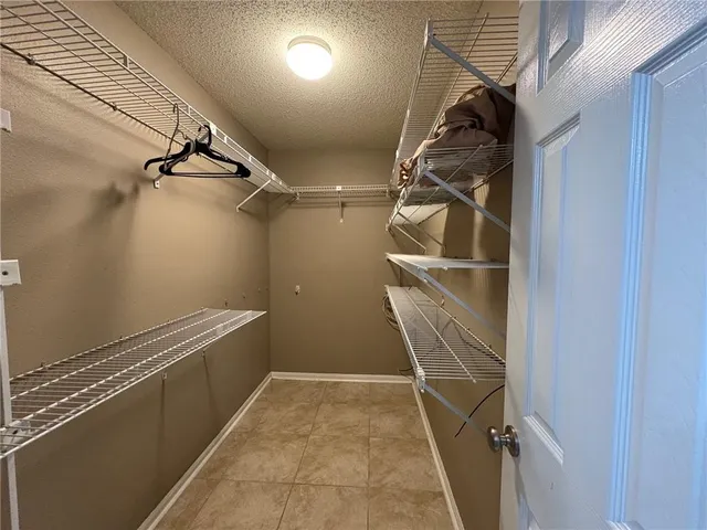 $1,825 | 1104 Audubon Trace, Unit 1104, Jefferson, LA 70121