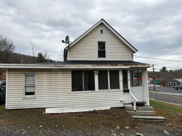 $179,000 | 15 Cole Avenue, Northfield, VT 05663