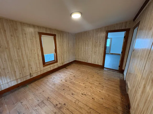 $179,000 | 15 Cole Avenue, Northfield, VT 05663