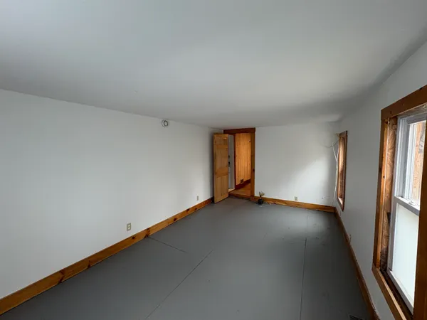 $179,000 | 15 Cole Avenue, Northfield, VT 05663