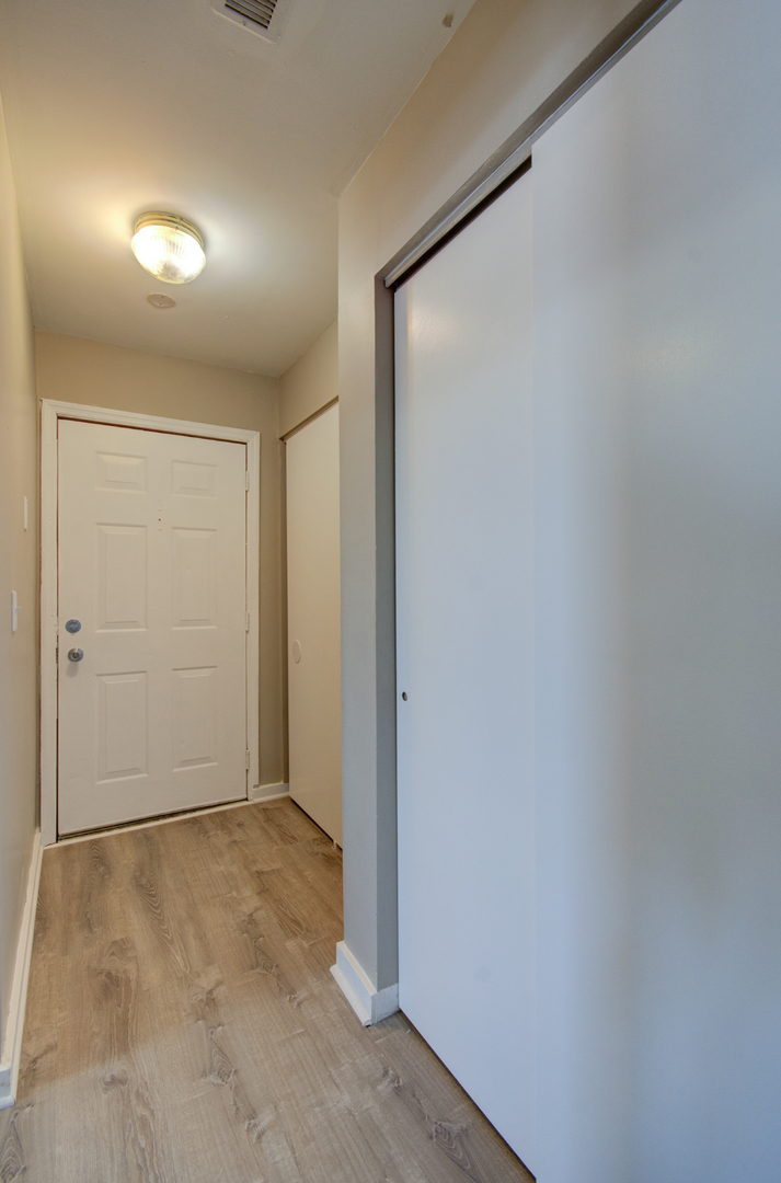 1603 Reckinger Road, Unit 302 Aurora, IL 60505 - Photo 11 of 19