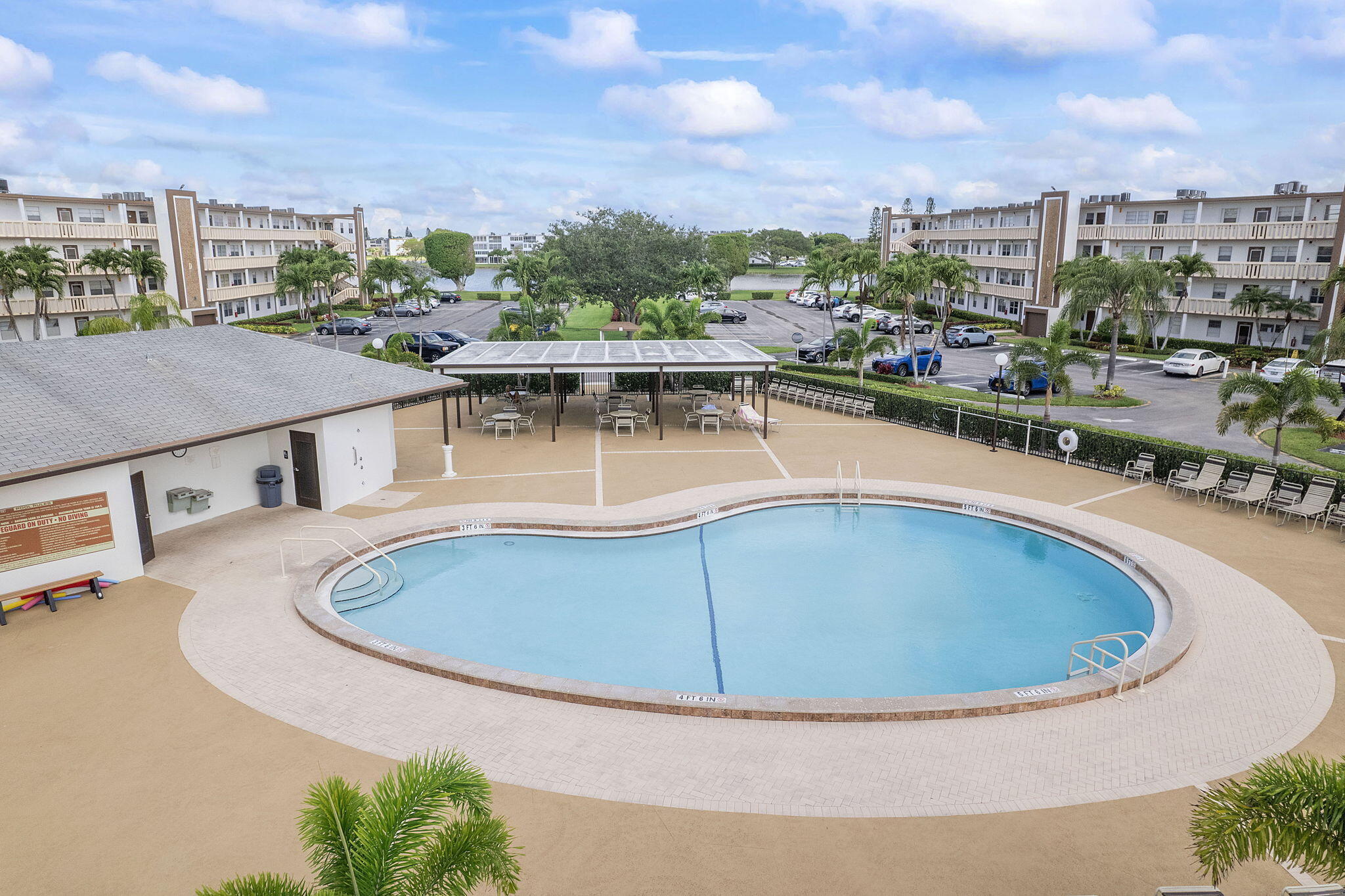 3027 Guildford East Boca Raton, FL 33434 - Photo 30 of 37 CV 15