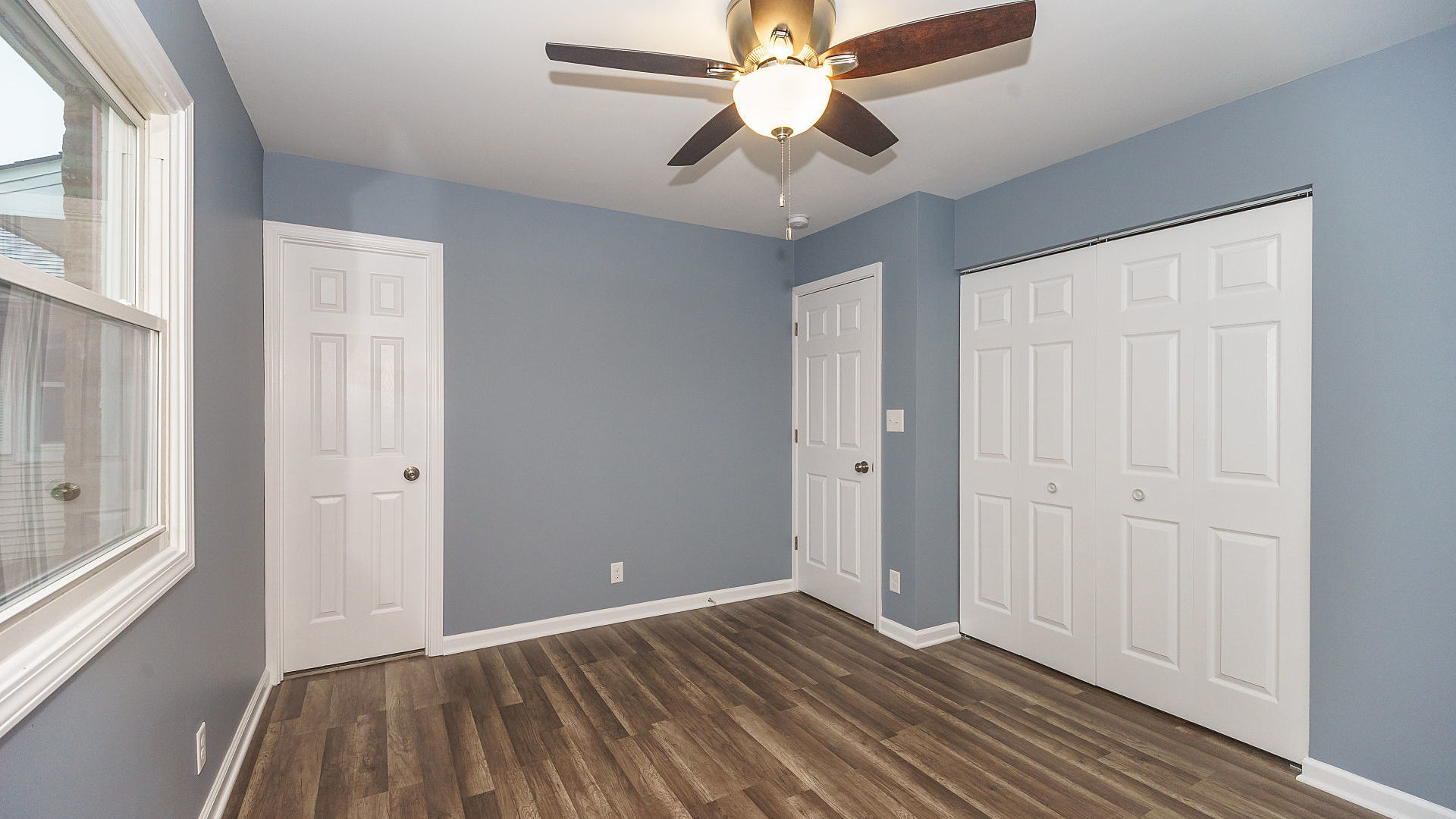 549 Redwood Road Bolingbrook, IL 60440 - Photo 16 of 27