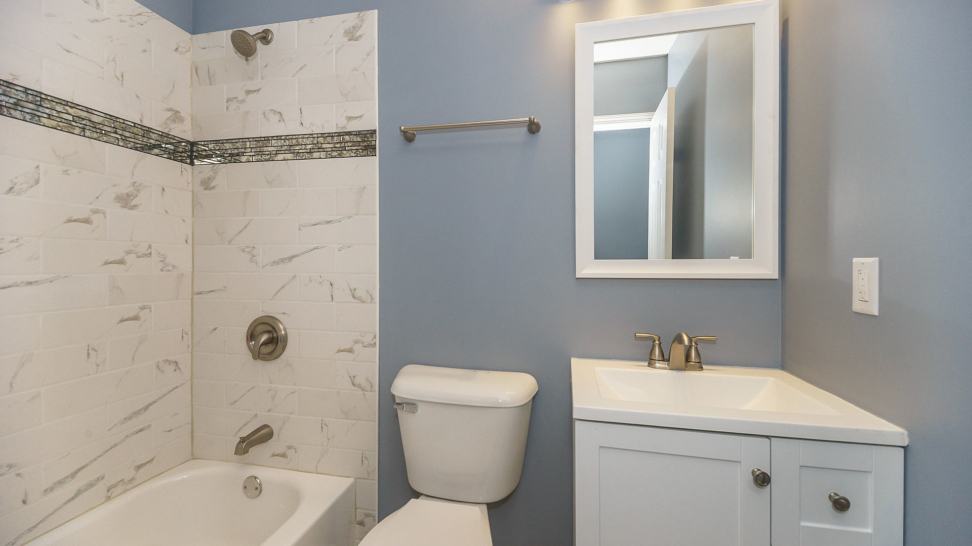 549 Redwood Road Bolingbrook, IL 60440 - Photo 20 of 27