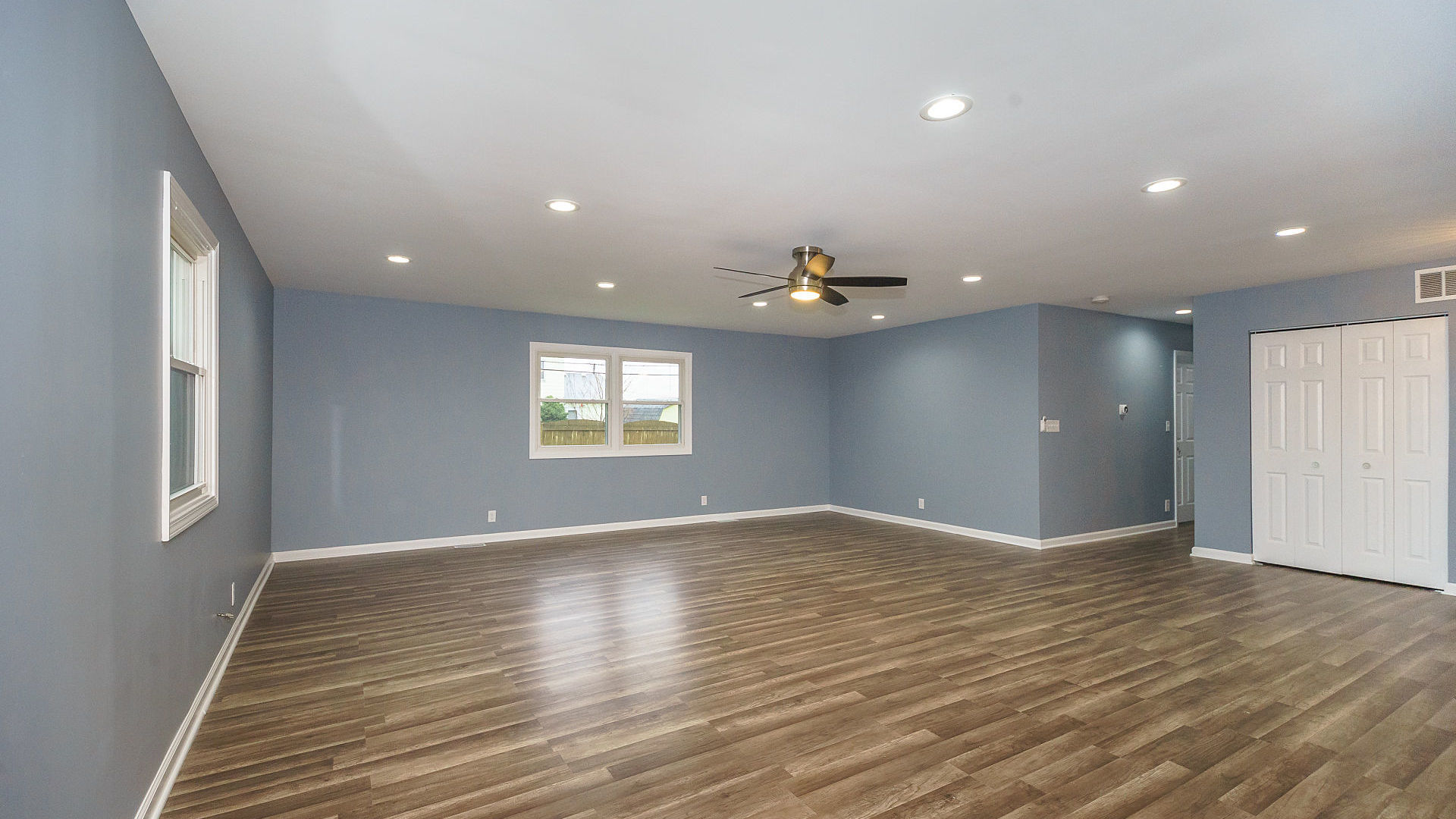 549 Redwood Road Bolingbrook, IL 60440 - Photo 3 of 27