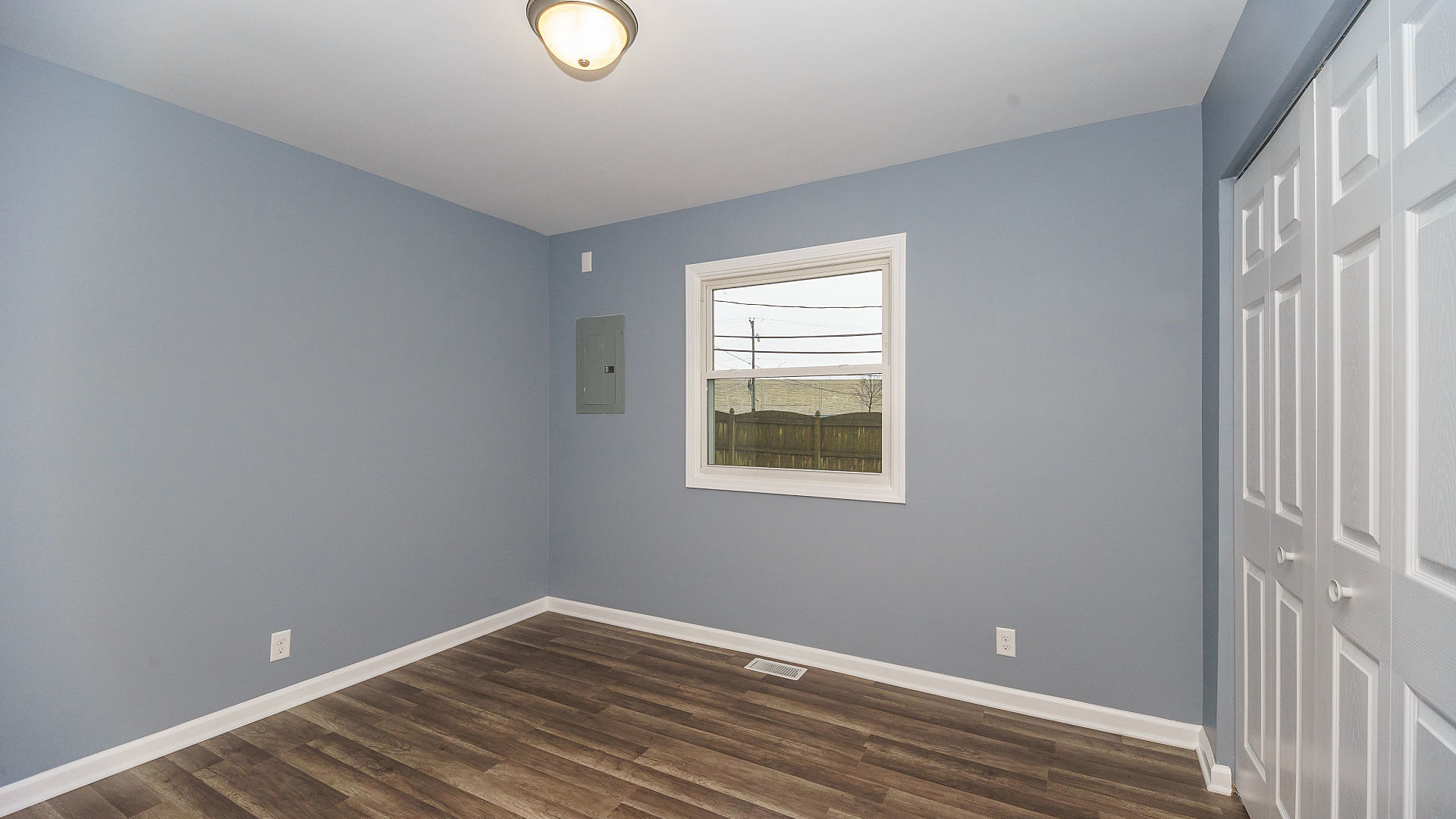 549 Redwood Road Bolingbrook, IL 60440 - Photo 23 of 27