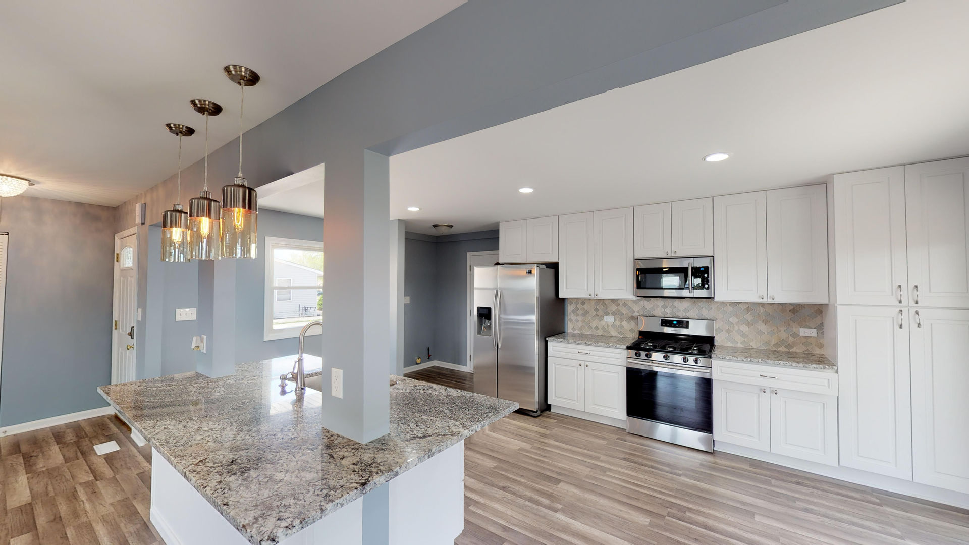 549 Redwood Road Bolingbrook, IL 60440 - Photo 4 of 27