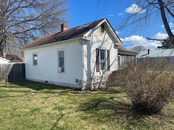 $79,000 | 301 Bowman Avenue, Salem, VA 24153