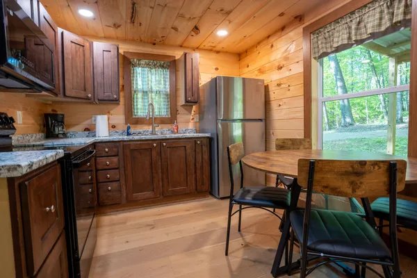 $399,900 | 1140 County Road 797, Valley Head, AL 35989