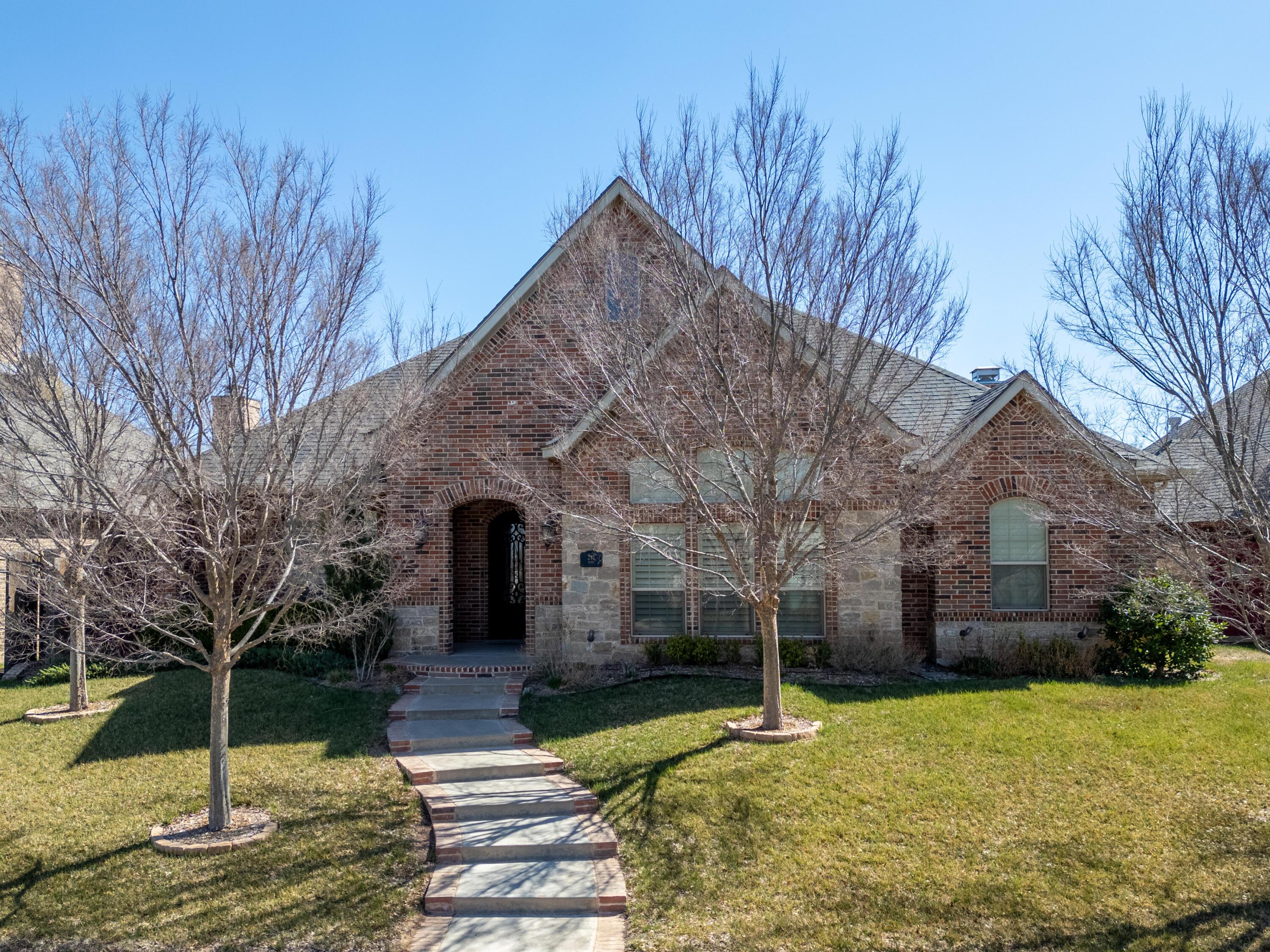 212 Banks Drive Amarillo, TX 79124 - Photo 1 of 37 1 FRONT